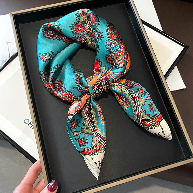 100% Real Silk Square Scarf Wo - Women Accessories Brands recension och pris