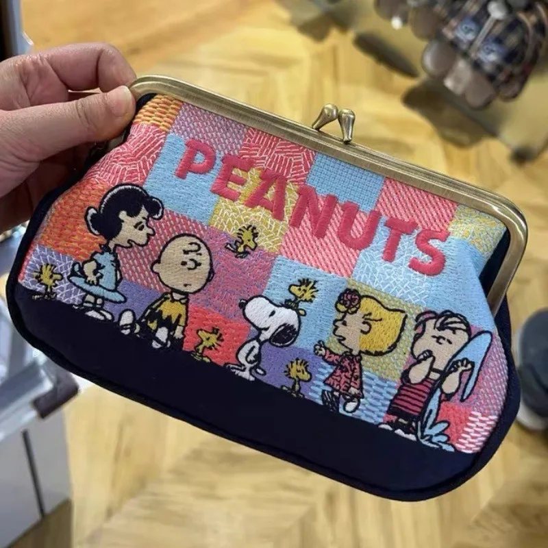 Snoopys Cute Cartoon Embroider - Women Accessories Organizer recension och pris
