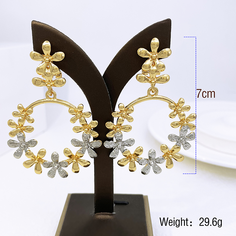 Women Big Drop Earrings 18K Go - Women'S Accessories Trends 2026 recension och pris