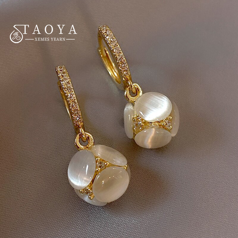 Elegant Cat's Eye Stone Round  - Women'S Accessories Trends 2026 recension och pris