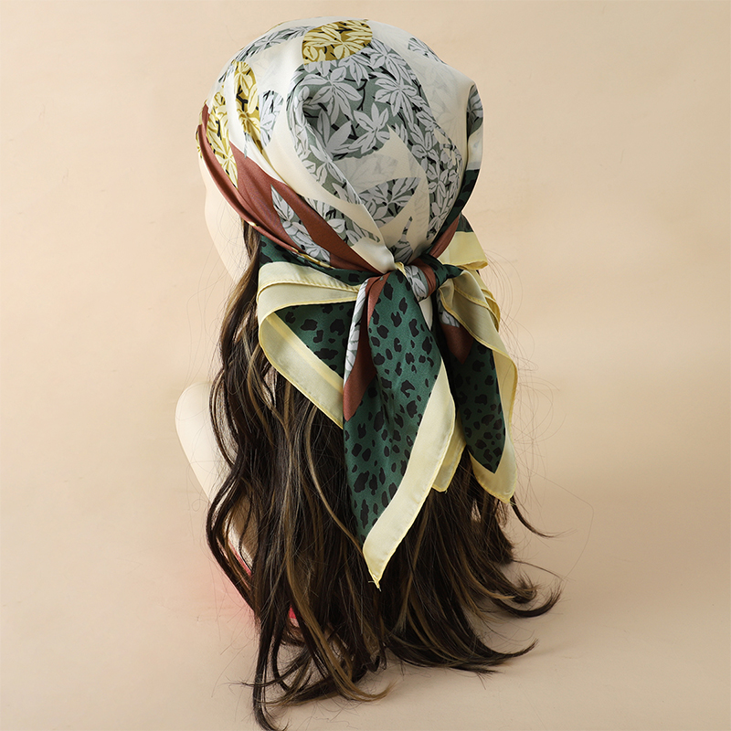 70x70cm Women Scarf Silk Feeli - Women Accessories Brands recension och pris