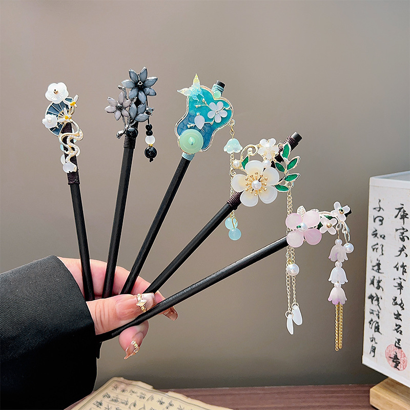 Classic Tassel Hair Stick Blac - Young Women'S Accessories recension och pris